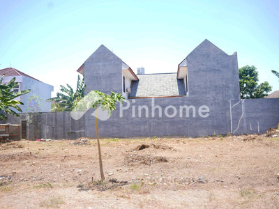 Tanah Dijual di Jambangan, Kota Surabaya, LT 600m²