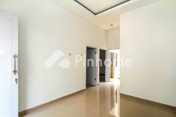 Rumah Dijual di Griya Cibinong Asri, Bojong Gede (Bojonggede), Kab. Bogor, 1 KM, 2-3 KT, LT 60-138m², LB 36-60m² - 2