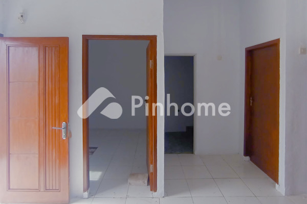 Rumah Dijual di Bumi Eka Srijaya, Tambun Utara, Kab. Bekasi, 1 KM, 2-2 KT, LT 60-60m², LB 30-30m² - 4