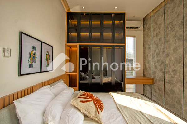 Rumah Dijual di Tamaruma Sawangan, Sawangan, Kota Depok, 2 KM, 2-4 KT, LT 84-258m², LB 58-146m² - 6