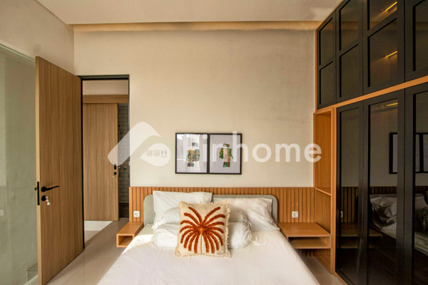 Rumah Dijual di Tamaruma Sawangan, Sawangan, Kota Depok, 2 KM, 2-4 KT, LT 84-258m², LB 58-146m² - 7