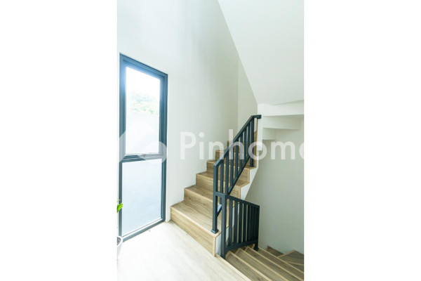 Rumah Dijual di New Abaya Village, Cisauk, Kab. Tangerang, 2 KM, 3-3 KT, LT 72-72m², LB 75-75m² - 22