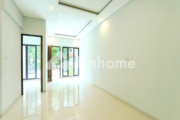Rumah Dijual di The Agathis, Pancoran Mas, Kota Depok, 2 KM, 3-3 KT, LT 68-68m², LB 75-75m² - 9