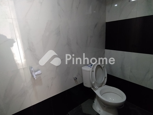 Rumah Dijual di Mini Cluster Curugan, Beji, Kota Depok, 2 KM, 3-3 KT, LT 89-89m², LB 100-100m² - 2