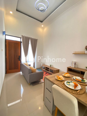 Rumah Dijual di Hayati Residence, Bojongsari, Kota Depok, 1 KM, 2-3 KT, LT 62-94m², LB 42-72m² - 2