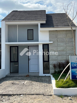 Rumah Dijual di Manyar Riverside, Manyar, Kab. Gresik, 1 KM, 2-2 KT, LT 60-60m², LB 32-40m² - 2