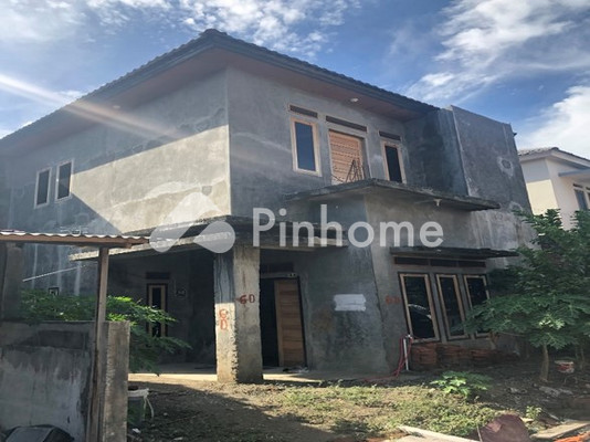 Dijual Rumah di Dilelang Rumah 2 Lantai 1KT 372m² di DESA SUKARAMAI KECAMATAN BAITURRAHMAN KOTA BANDA ACEH NO.4Baiturrahman, Kota Banda Aceh, 1 KM, 1 KT, LT 372m², LB 232m²