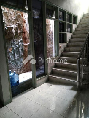 Rumah Dijual di Kalideres, Kota Jakarta Barat, 3 KM, 5 KT, LT 353m², LB 300m² - 10
