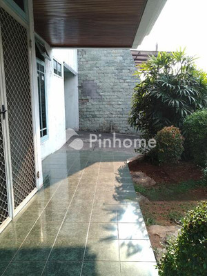 Rumah Dijual di Kalideres, Kota Jakarta Barat, 3 KM, 5 KT, LT 353m², LB 300m² - 8