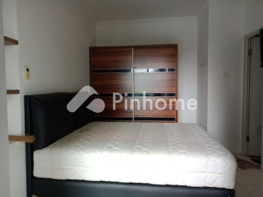 Apartemen Dijual di Grogol Petamburan, Kota Jakarta Barat, 2 KM, 3 KT, LT 70m², LB 70m² - 2