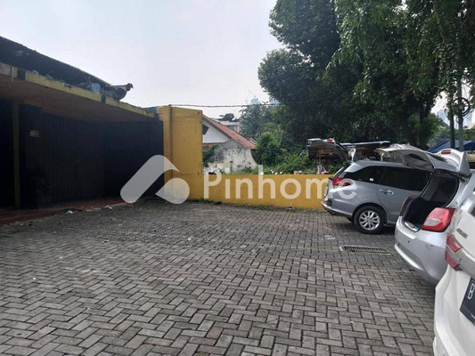 Rumah Dijual di Tanah Abang, Kota Jakarta Pusat, 4 KM, 5 KT, LT 687m², LB 400m² - 1