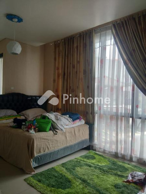 Rumah Dijual di Ciputat, Kota Tangerang Selatan, 2 KM, 3 KT, LT 120m², LB 160m² - 4
