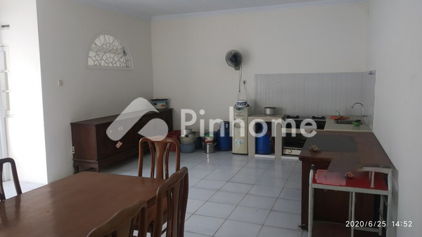 Rumah Dijual di Wirobrajan, Kota Yogyakarta, 3 KM, 4 KT, LT 300m², LB 200m² - 3