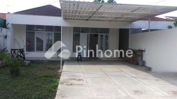Rumah Dijual di Wirobrajan, Kota Yogyakarta, 3 KM, 4 KT, LT 300m², LB 200m² - 1