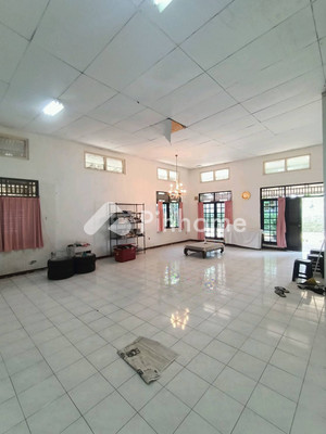 Rumah Dijual di Pancoran, Kota Jakarta Selatan, 2 KM, 3 KT, LT 666m², LB 300m² - 4