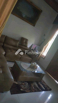Rumah Dijual di Nguter, Kab. Sukoharjo, 4 KM, 5 KT, LT 450m², LB 650m² - 1