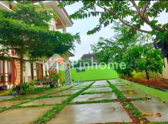 Rumah Dijual di Nguter, Kab. Sukoharjo, 4 KM, 5 KT, LT 450m², LB 650m² - 24