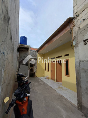 Sewa Rumah di Bekasi Barat, Kota Bekasi, 1 KM, 1 KT, LT 36m², LB 40m² - 5
