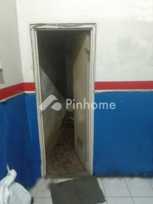 Ruko Dijual di Panyileukan, Kota Bandung, 2 KM, LB 60m² - 4