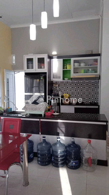 Rumah Dijual di Jekan Raya, Kota Palangka Raya, 2 KM, 3 KT, LT 216m², LB 150m² - 2