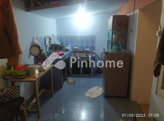 Rumah Dijual di Kota (Kediri Kota), Kota Kediri, 1 KM, 2 KT, LT 72m², LB 45m² - 3