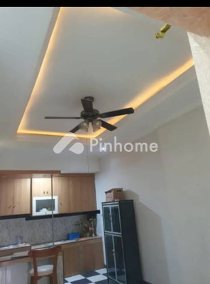 Rumah Dijual di Pancoran Mas, Kota Depok, 2 KM, 2 KT, LT 93m², LB 93m² - 32
