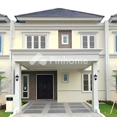 Rumah Dijual di Rappocini, Kota Makassar, 5 KM, 4 KT, LT 144m², LB 165m²