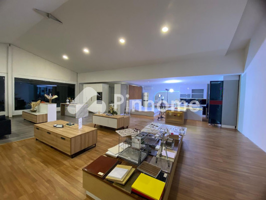 Ruko Dijual di Tanjung Priok, Kota Jakarta Utara, 3 KM, LB 1100m² - 3