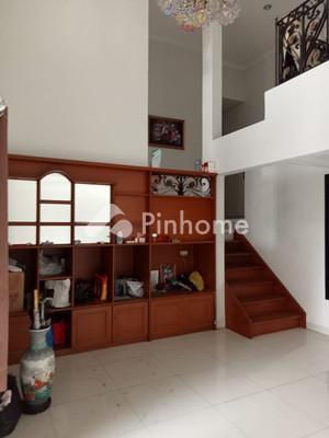 Rumah Dijual di Sukajadi, Kota Bandung, 4 KT, LT 250m², LB 180m² - 6