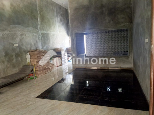 Rumah Dijual di Kumai, Kab. Kotawaringin Barat, 3 KM, 4 KT, LT 590m², LB 500m² - 9