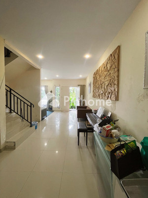 Rumah Dijual di Batam Kota, Kota Batam, 3 KM, 3 KT, LT 129m², LB 120m² - 1