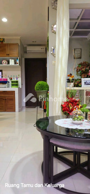 Sewa Rumah di Mapanget, Kota Manado, 2 KM, 3 KT, LT 90m², LB 82m² - 2