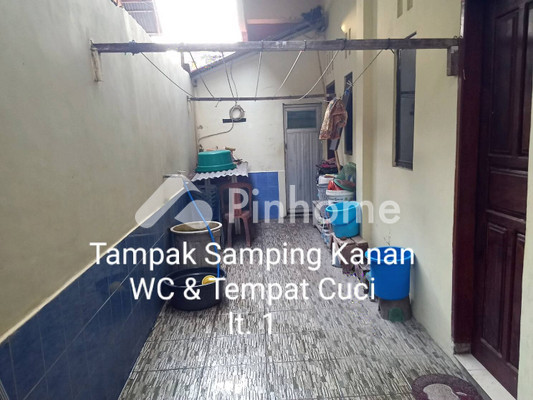 Rumah Dijual di Malalayang, Kota Manado, 4 KM, 13 KT, LT 208m², LB 216m² - 10