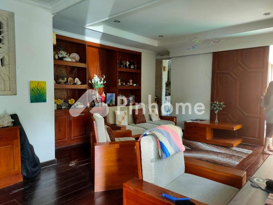 Rumah Dijual di Kuta Utara, Kab. Badung, 4 KM, 4 KT, LT 300m², LB 350m² - 1
