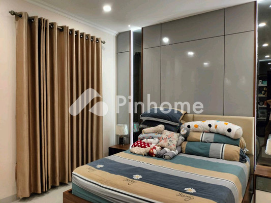 Rumah Dijual di Rappocini, Kota Makassar, 5 KM, 4 KT, LT 144m², LB 165m² - 4