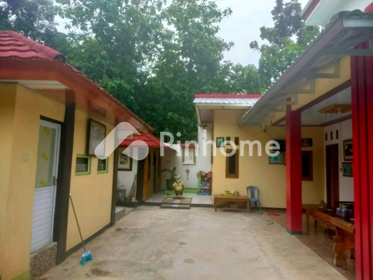 Rumah Dijual di Nguter, Kab. Sukoharjo, 4 KM, 5 KT, LT 450m², LB 650m² - 16