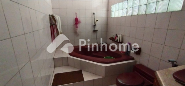 Rumah Dijual di Sukajadi, Kota Bandung, 3 KM, LT 420m², LB 250m² - 5