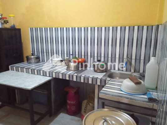 Rumah Dijual di Malalayang, Kota Manado, 4 KM, 13 KT, LT 208m², LB 216m² - 11