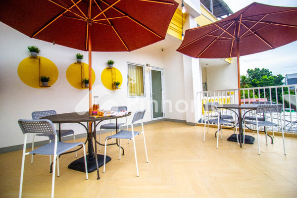 Rumah Dijual di Grogol Petamburan, Kota Jakarta Barat, 17 KM, 17 KT, LT 66m², LB 263m² - 3