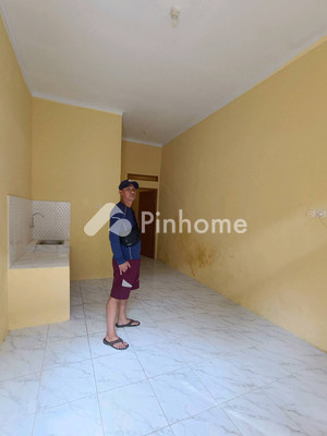 Sewa Rumah di Bekasi Barat, Kota Bekasi, 1 KM, 1 KT, LT 36m², LB 40m² - 10