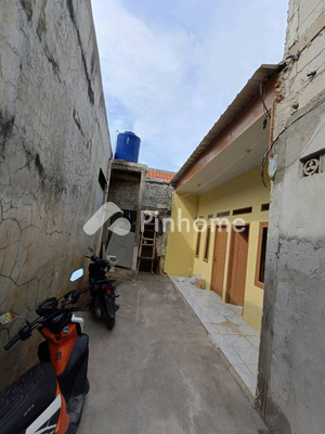 Sewa Rumah di Bekasi Barat, Kota Bekasi, 1 KM, 1 KT, LT 36m², LB 40m² - 4