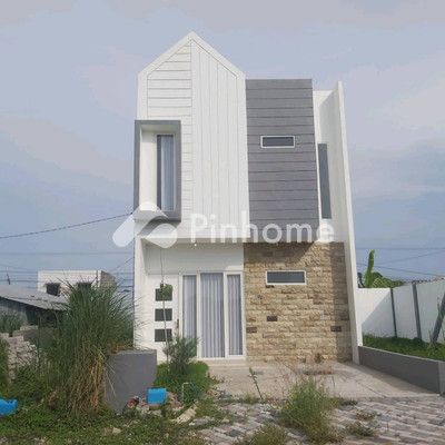 Rumah Dijual di Wonoasri, Kab. Madiun, 1 KM, 2 KT, LT 607m², LB 207m²