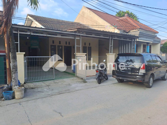 Rumah Dijual di Telukjambe Timur, Kab. Karawang, 2 KM, 4 KT, LT 180m², LB 120m²