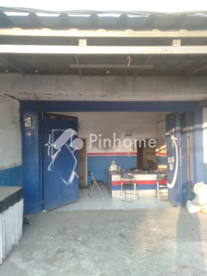 Ruko Dijual di Panyileukan, Kota Bandung, 2 KM, LB 60m² - 3