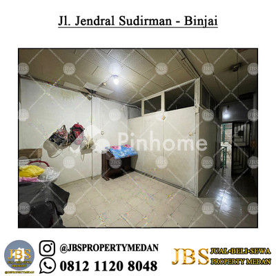 Ruko Dijual di Binjai Kota, Kota Binjai, 2 KM, LB 60m² - 11