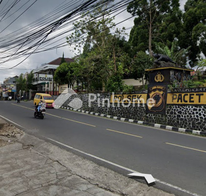 Rumah Dijual di Cipanas, Kab. Cianjur, 2 KM, 3 KT, LT 180m², LB 180m² - 2