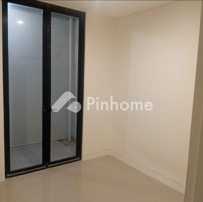 Rumah Dijual di Tamalanrea, Kota Makassar, 1 KM, 2 KT, LT 105m², LB 75m² - 4