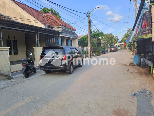 Rumah Dijual di Telukjambe Timur, Kab. Karawang, 2 KM, 4 KT, LT 180m², LB 120m² - 1