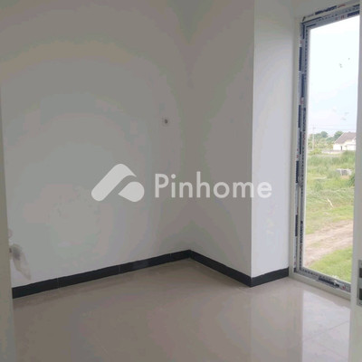 Rumah Dijual di Wonoasri, Kab. Madiun, 1 KM, 2 KT, LT 607m², LB 207m² - 5