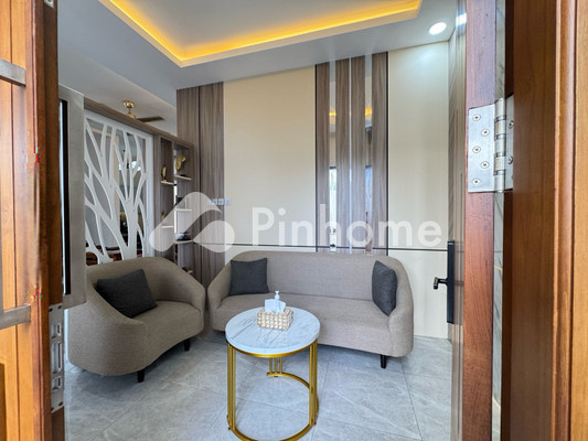 Rumah Dijual di Ngaglik, Kab. Sleman, 4 KM, 4 KT, LT 123m², LB 140m² - 3